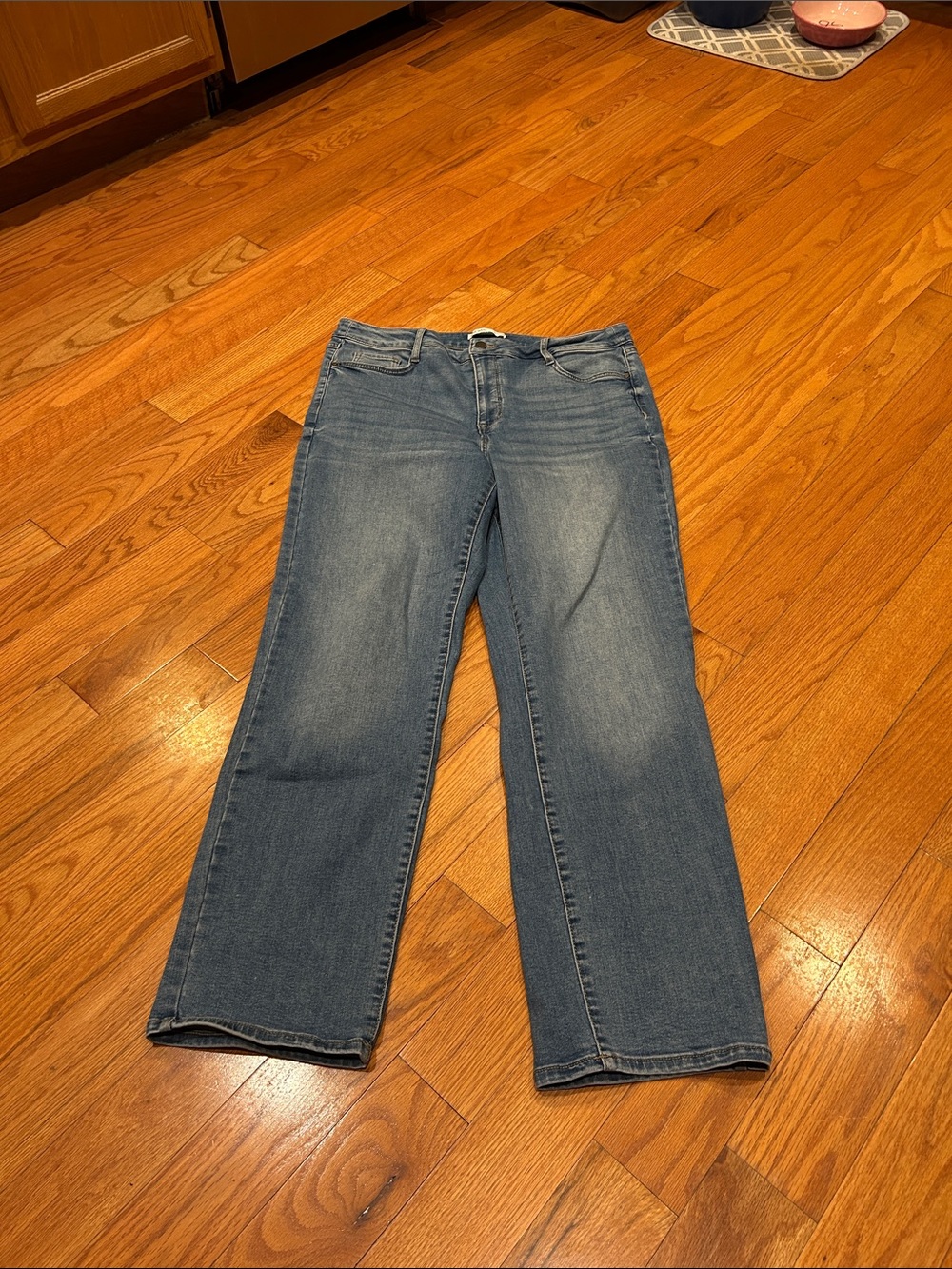 Nine West Straight-Leg Jeans in Medium Blue Wash